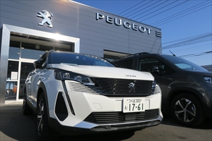 New3008デビュー！試乗開始です