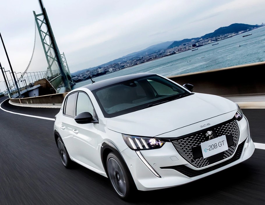 明日よりWINTER ALLURE フェア開催です　★PEUGEOT守谷限定の特選車(208 GT)