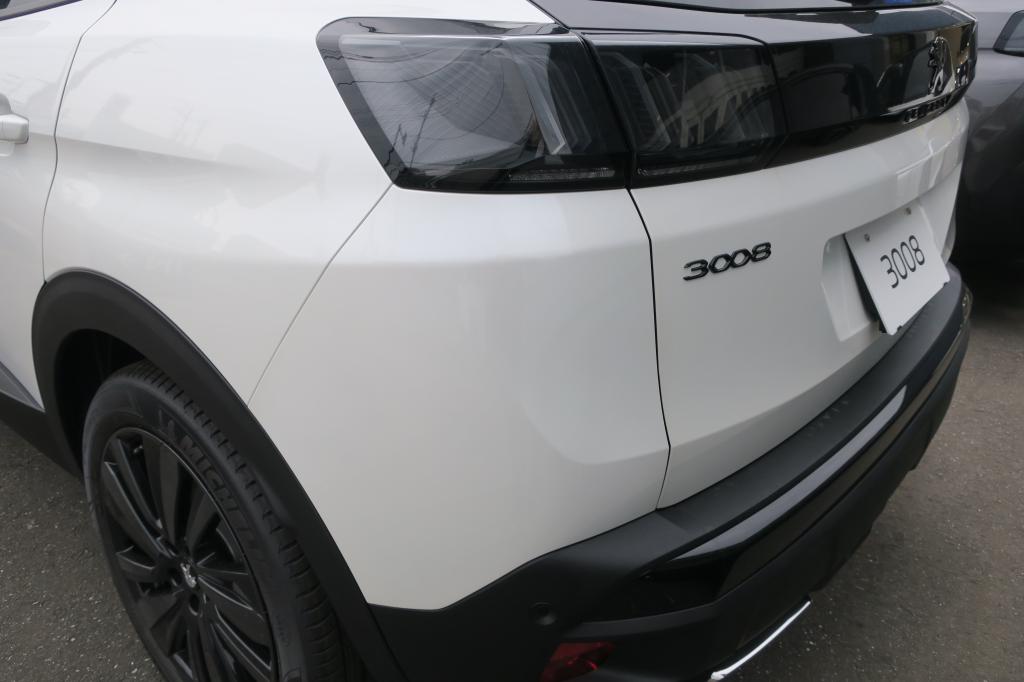 PEUGEOT 3008 GT BlackPack ～ブラックパーツを纏い、洗練さを極めた特別な3008～