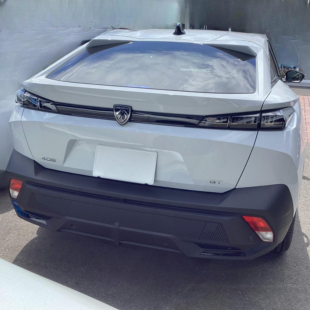 PEUGEOTのハイブリッド