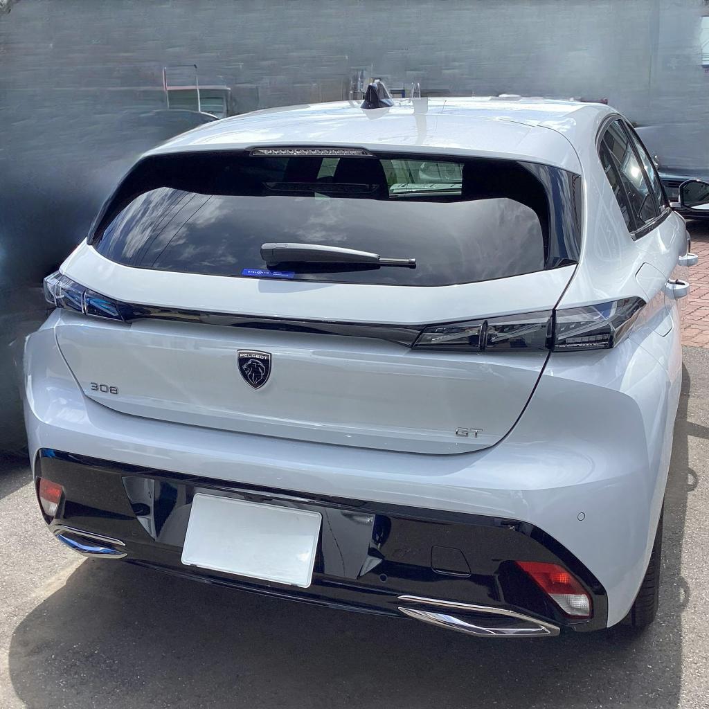 PEUGEOTのハイブリッド
