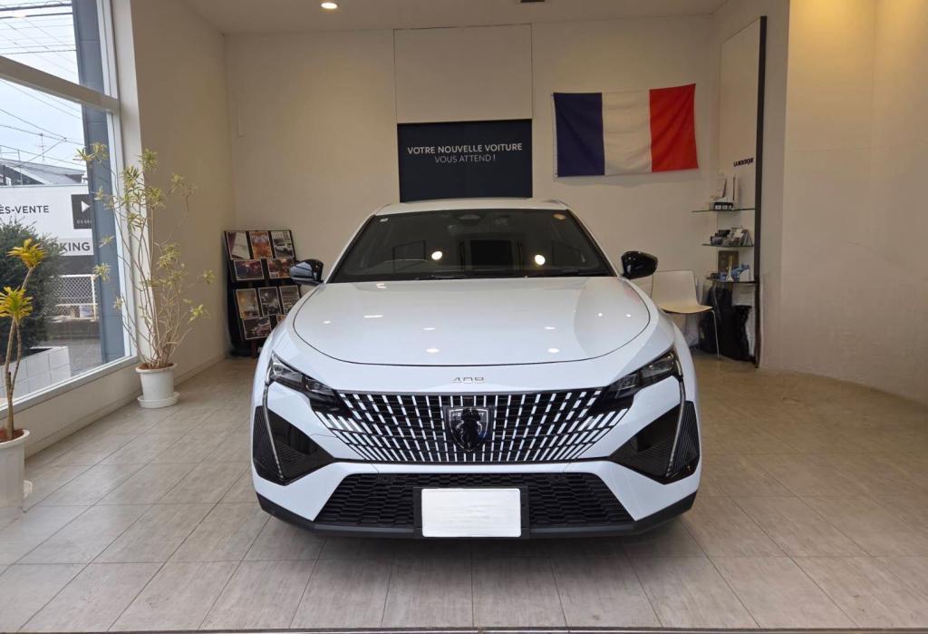 Ｔ様ご納車（PEUGEOT 408）