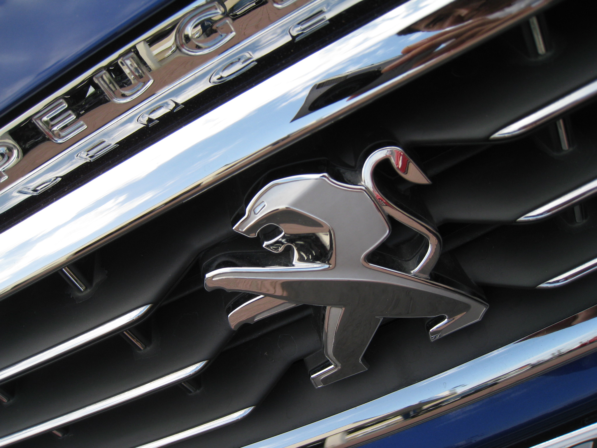 PEUGEOT　３０８