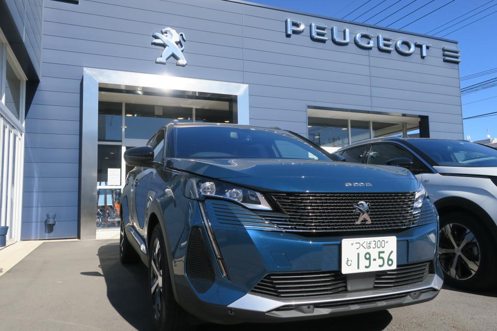 New5008デビュー！試乗開始です 